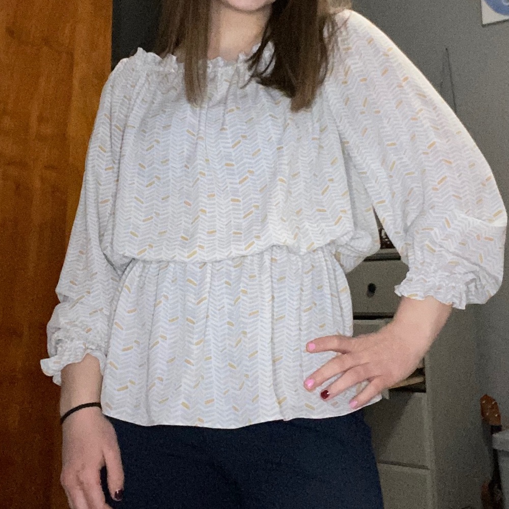 Grey/Yellow/White Chevron Patterned Shirt